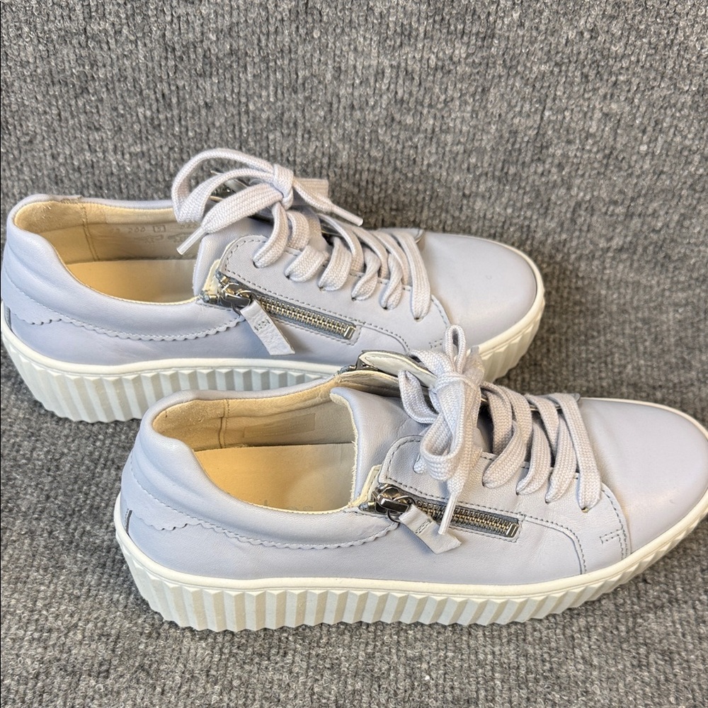 Gabor Dolly Leather Light Blue Sneakers Women's Size 5 - Picture 2 of 13
